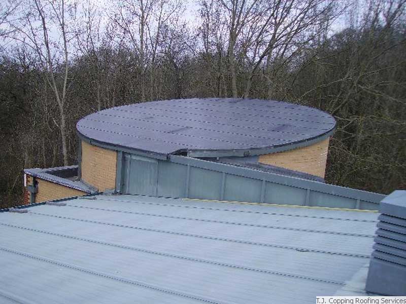 New flat roof on school
